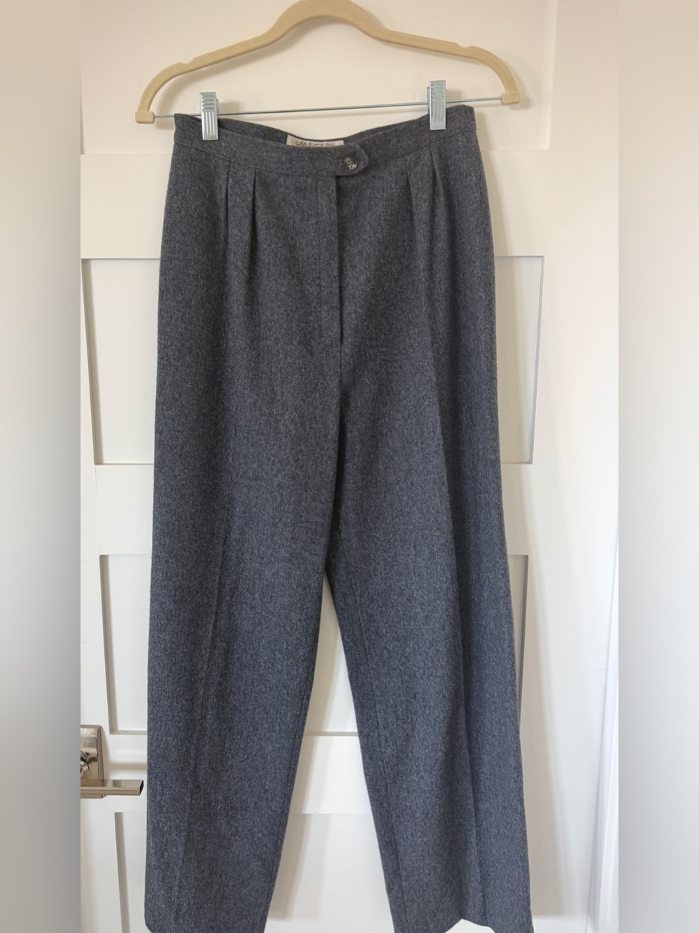 Vintage Women’s Jaeger 100% Wool High Rise Pleated Trousers